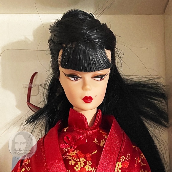 Barbie Silkstone Doll Chinoiserie Red Moon Barbie Fashion Model Collection - Picture 1 of 12